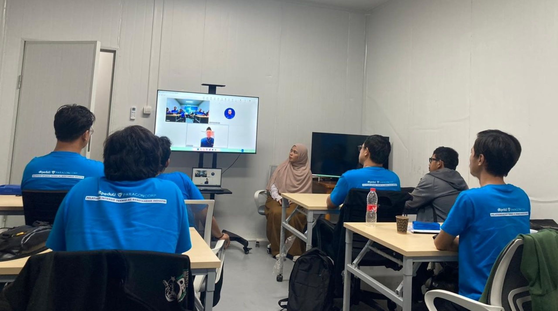 Cetak Teknisi Mandiri, DT Peduli dan PT Paragon Siapkan Peserta Pelatihan AC Masuk Dunia Kerja 