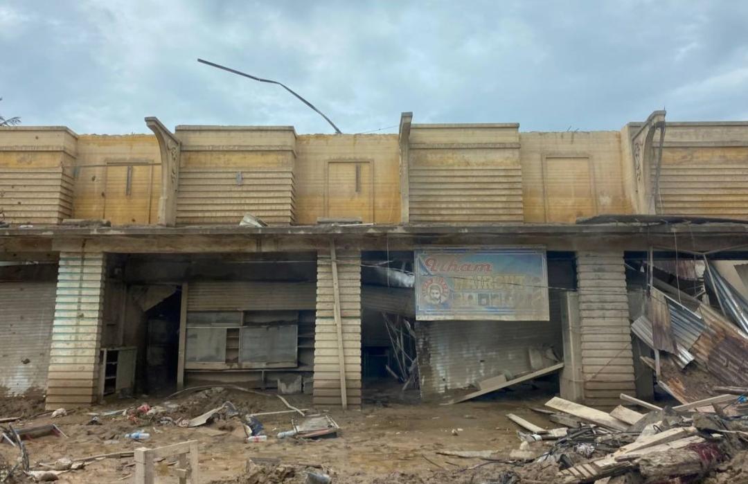 Air Mata Syukur di Tengah Reruntuhan, Bantuan Datang untuk Warga Banjir Aceh Tamiang 