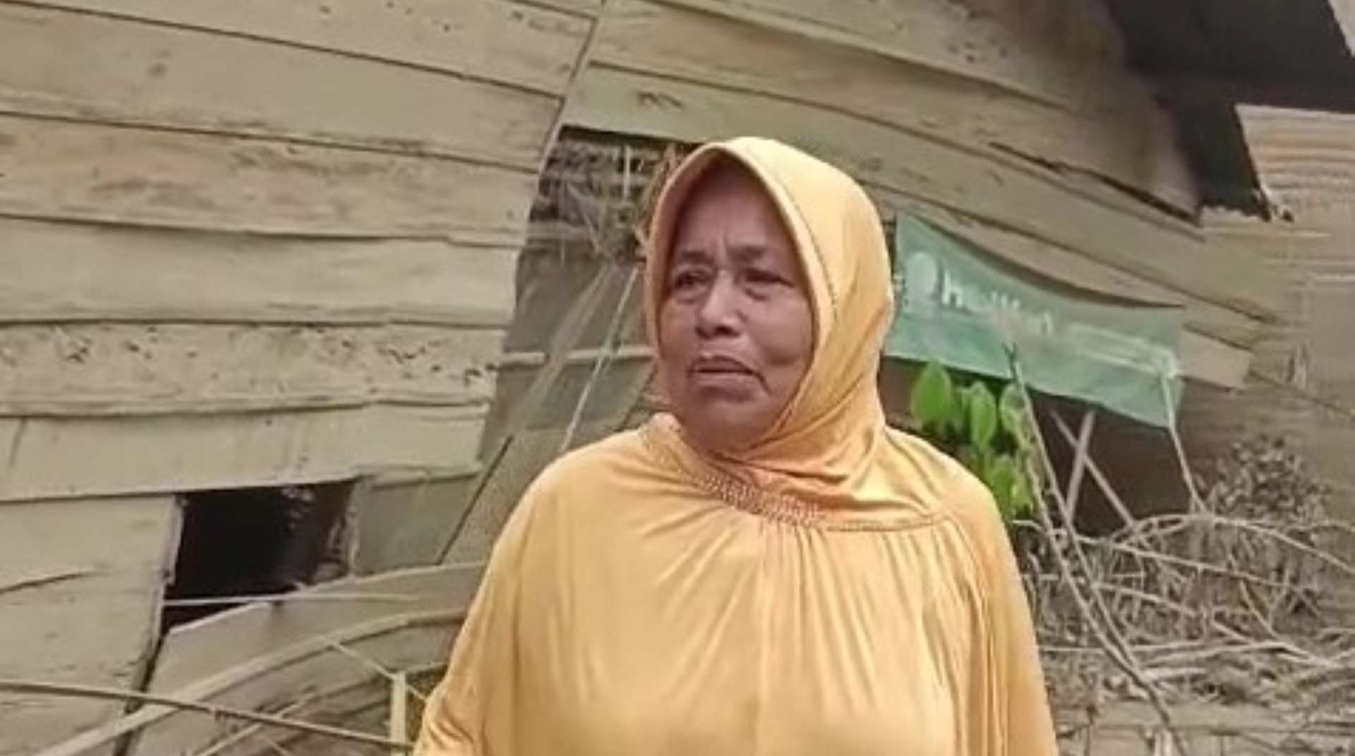 Tiga Hari Tiga Malam Mencari Kabar Ibu di Tengah Banjir Aceh Tamiang 