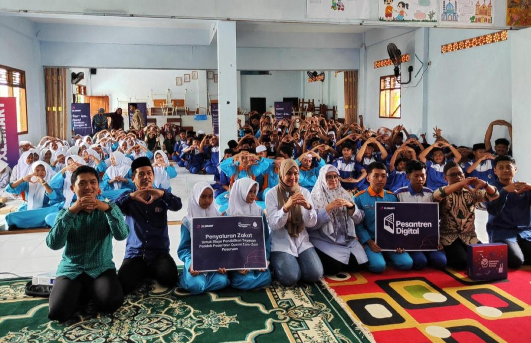 Dorong Santri Berdaya dengan AI, XL SMART dan DT Peduli Bekali Santri Ponpes Queen Zam Zam Pasuruan Keahlian Dakwah Berbasis AI 
