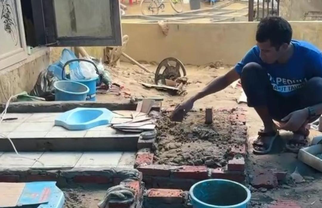 DT Peduli Bangun Empat Pintu MCK Darurat di Aceh Tamiang 