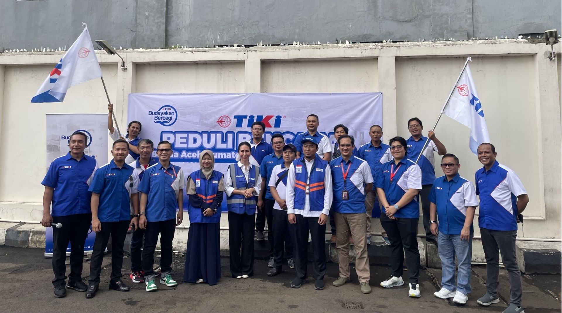 Sinergi Kemanusiaan, TIKI dan DT Peduli Kirim Armada Bantuan untuk Korban Bencana Sumatera 