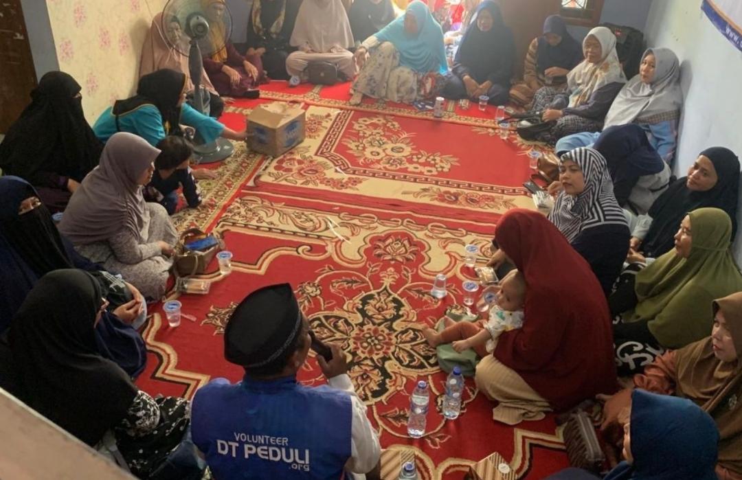 Perkuat Ruhiyah Mustahik, DT Peduli Depok Gelar Pengajian Pembinaan Program 5 Pilar 