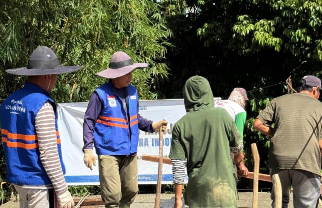 Bangkitkan Harapan, DT Peduli Sumbar Renovasi Masjid Pascabencana di Padang 