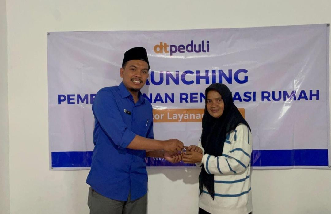 DT Peduli Depok Salurkan Bantuan Renovasi Rumah 