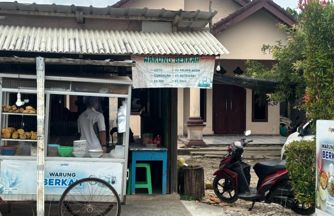 Melalui Program Zakat Produktif, DT Peduli Metro Dukung Berkembangnya Usaha Soto 