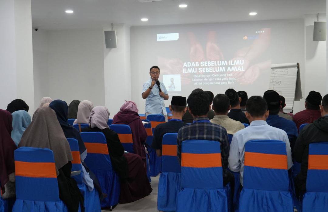 Tingkatkan Layanan, DT Peduli Gelar Upgrading Perdana CRM 2026 