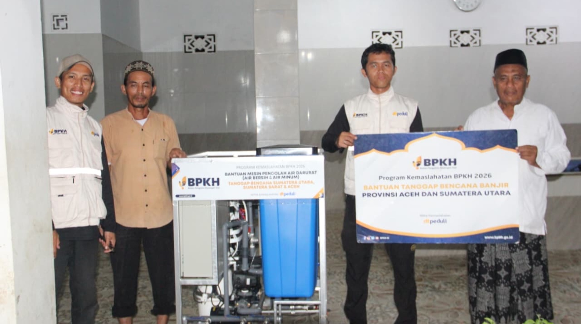 DT Peduli Sumut Bersama BPKH Salurkan Tiga Mesin Filter Air untuk Masyarakat Aceh Tamiang