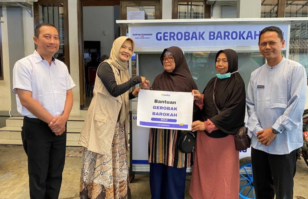 DT Peduli Solo Gelar Launching Program Gerobak Barokah di Kecamatan Serengan  