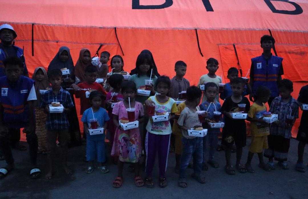 Syukur Buka Puasa di Bilik Sempit Alue Kuta 