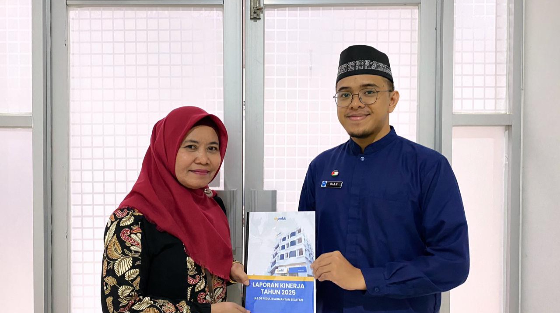 DT Peduli Kalsel Serahkan Laporan Kinerja Tahun 2025 ke Kantor Wilayah Kementrian Agama Provinsi Kalimantan Selatan 