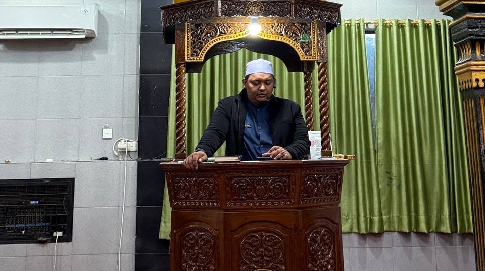 DT Peduli Sumbar Gelar Kajian di Masjid Al Bahrain Bahas Membersihkan Harta dan Menyelamatkan Jiwa di Bulan Ramadhan