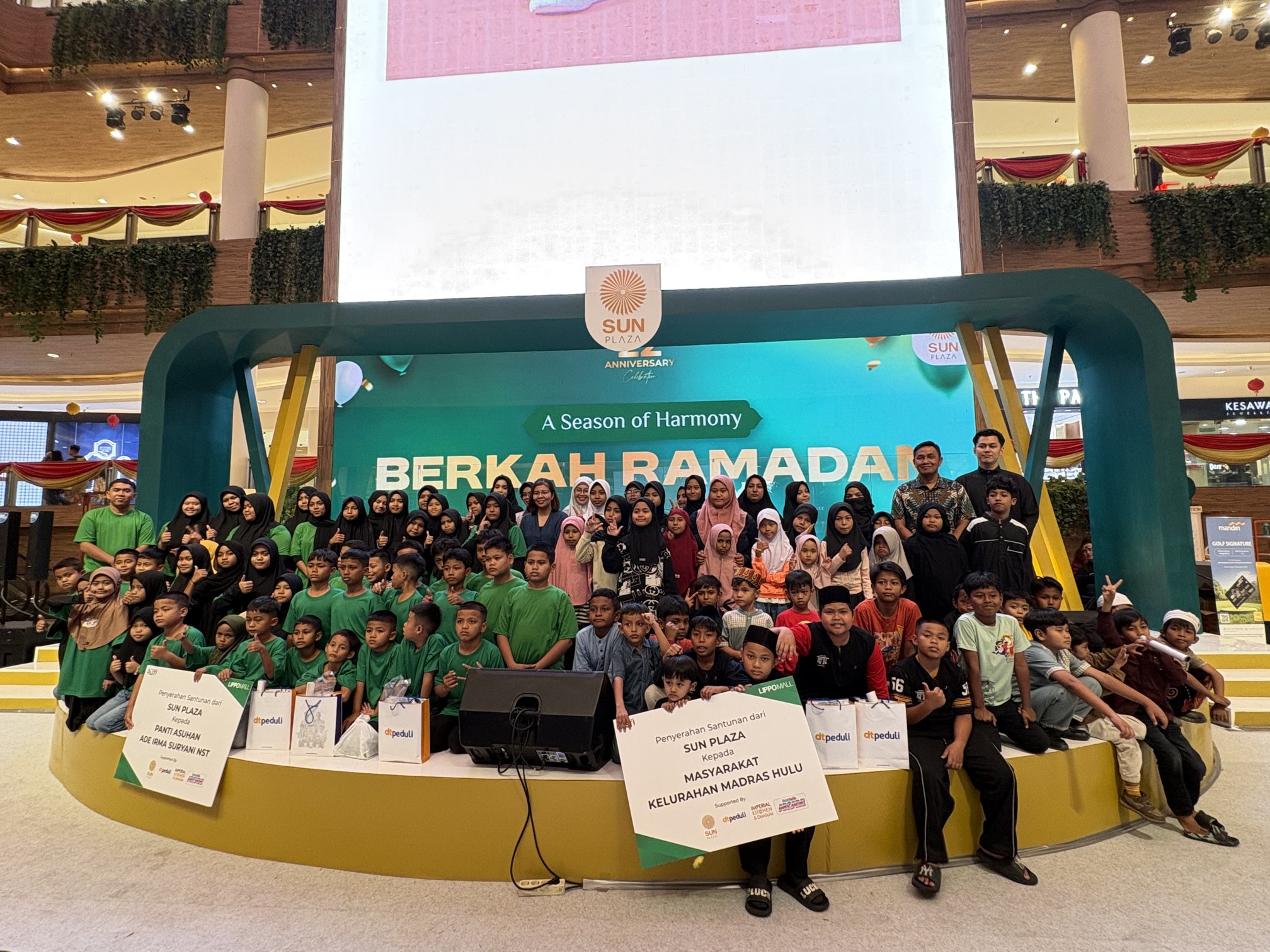 Ramadhan Berkah, DT Peduli Sumut dan Sun Plaza Medan Santuni Anak Yatim 