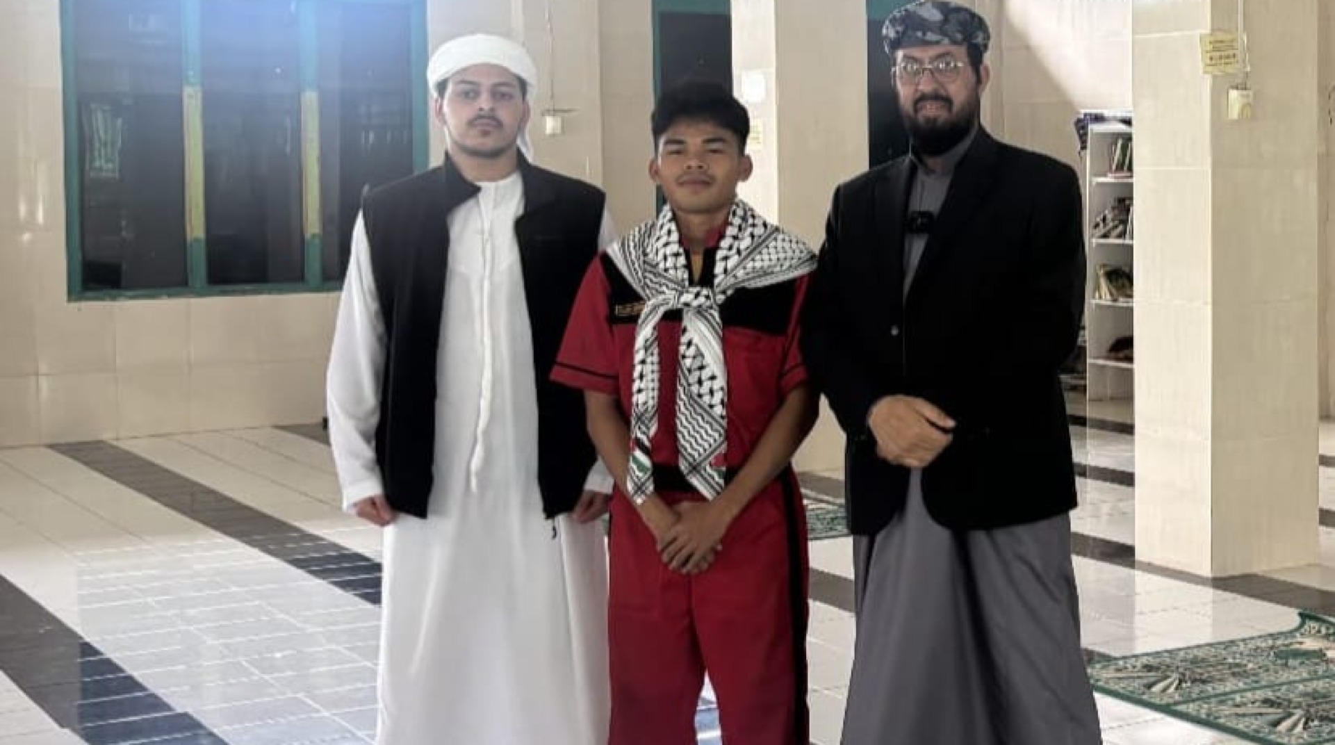 DT Peduli Metro Gelar Roadshow Syekh Palestina di Yayasan Gajah Mada, Para Siswa Antusias dan Termotivasi 