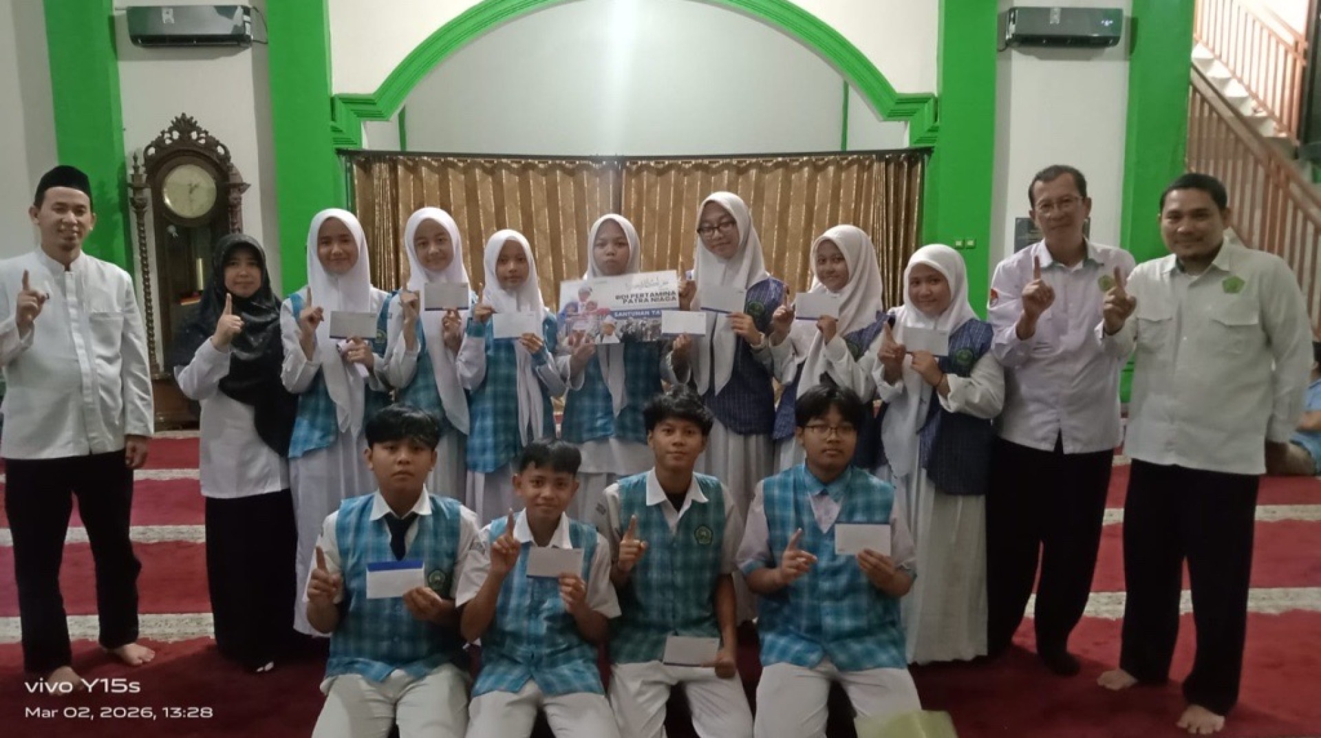 Jalin Sinergi Kebaikan, DT Peduli Jakarta dan BDI Pertamina Patra Niaga Salurkan Santunan Anak Yatim di Kantor Kemenag Jakarta Selatan 