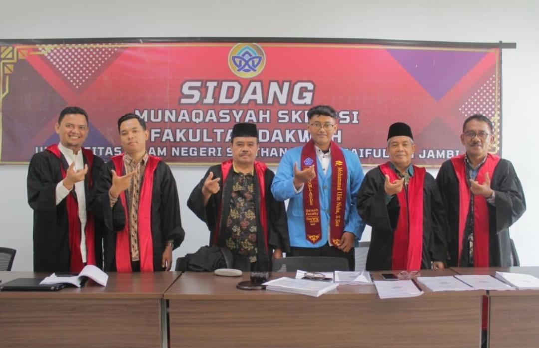 Mahasiswa Beasiswa DT Peduli Lulus Sidang Munaqosah di UIN Sultan Thaha Saifuddin Jambi 