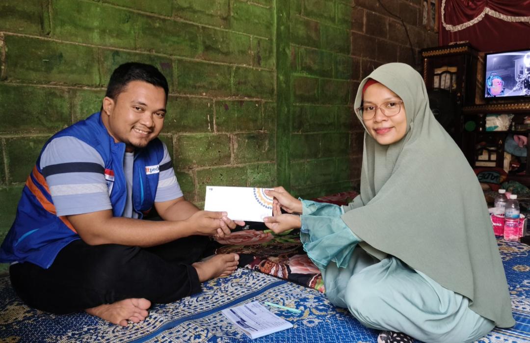 DT Peduli Jambi Salurkan Bantuan Biaya Pengobatan Tumor Otak untuk Deva Yanti 