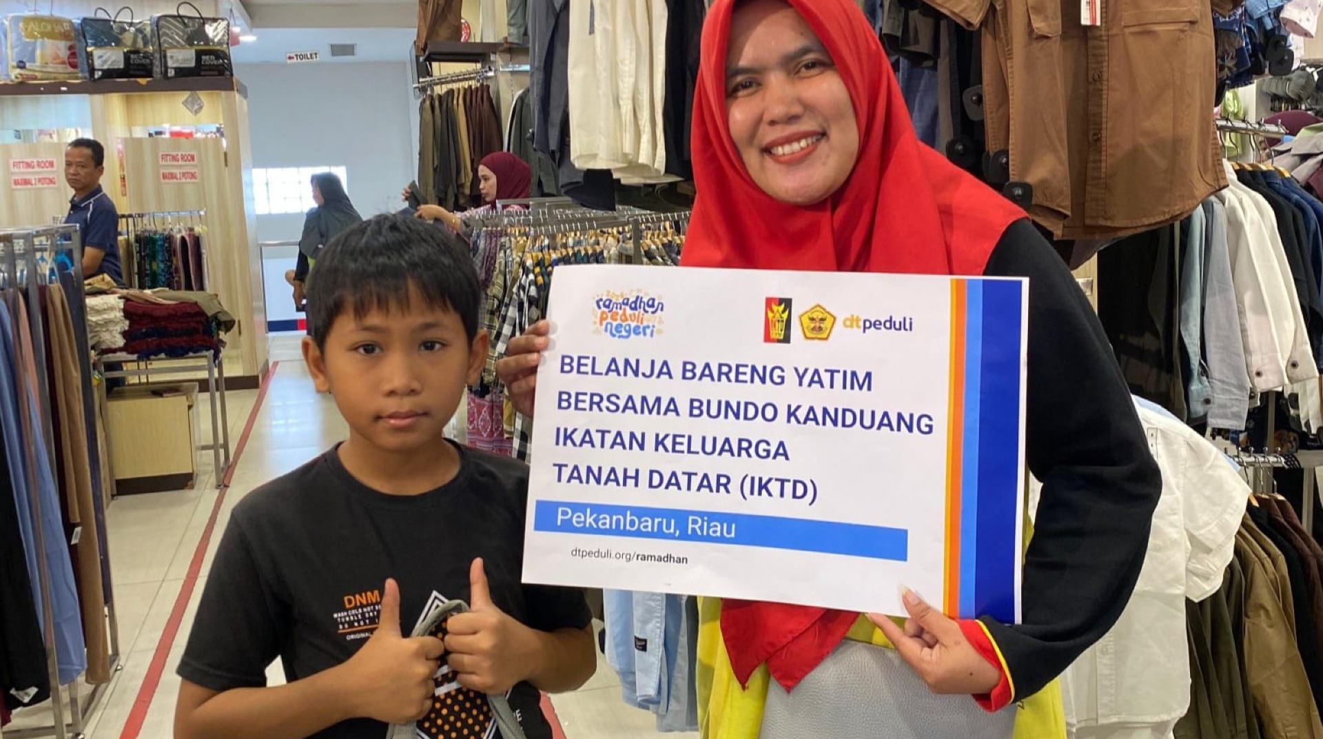 DT Peduli Riau dan IKTD Gelar Acara Belanja Ceria Ramadhan Bersama Anak Yatim 