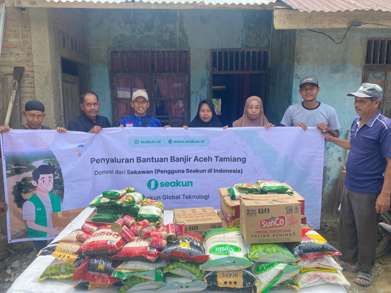 DT Peduli Sumut Sinergi dengan PT. Seakun Global Teknologi Salurkan Bantuan Sembako untuk Warga Desa Rantau Bintang 