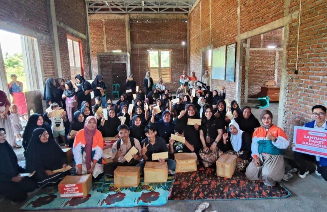 Hadirkan Senyum Yatim dan Dhuafa di Lombok, BTPN Syariah dan DT Peduli Salurkan Santunan Paket Ramadhan 