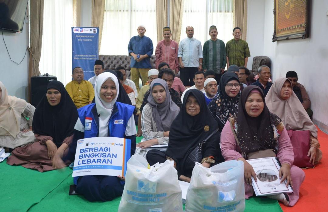 Bingkisan Lebaran Tambah Haru Penutupan Pelatihan Baca Quran Komunitas ITMI  