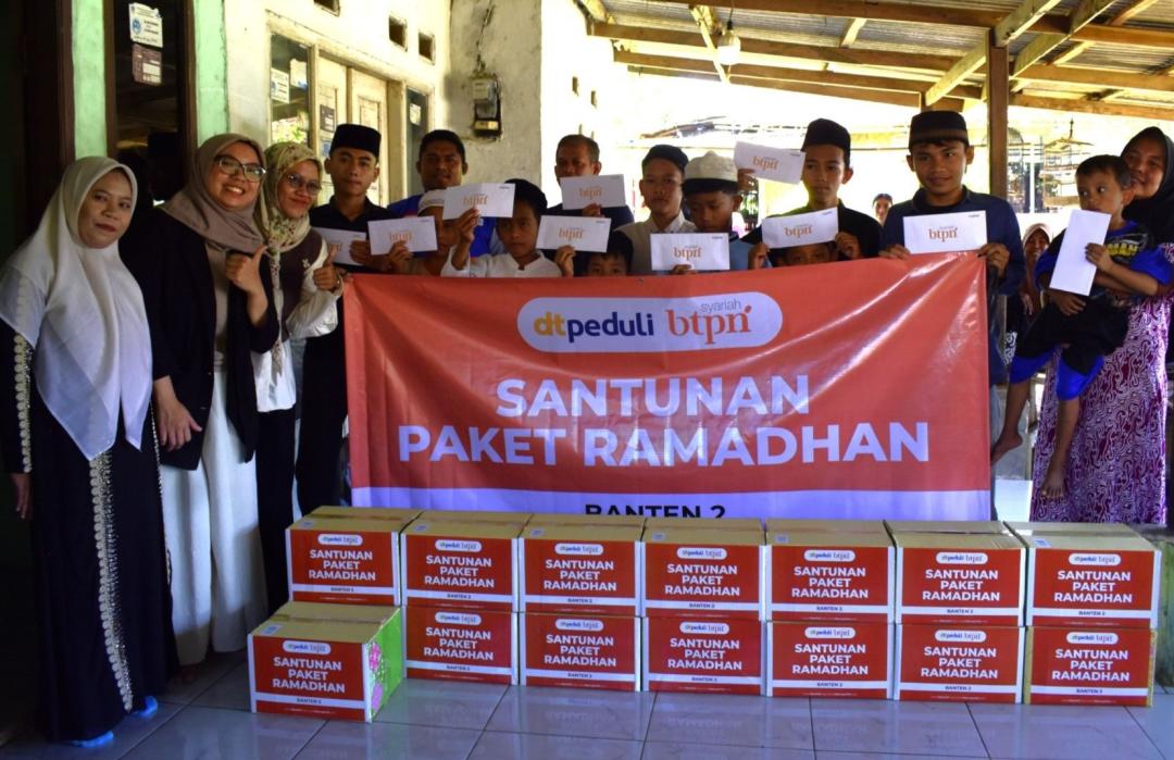 Sinergi Kebaikan, BTPN Syariah dan DT Peduli Banten Salurkan Paket Sembako 