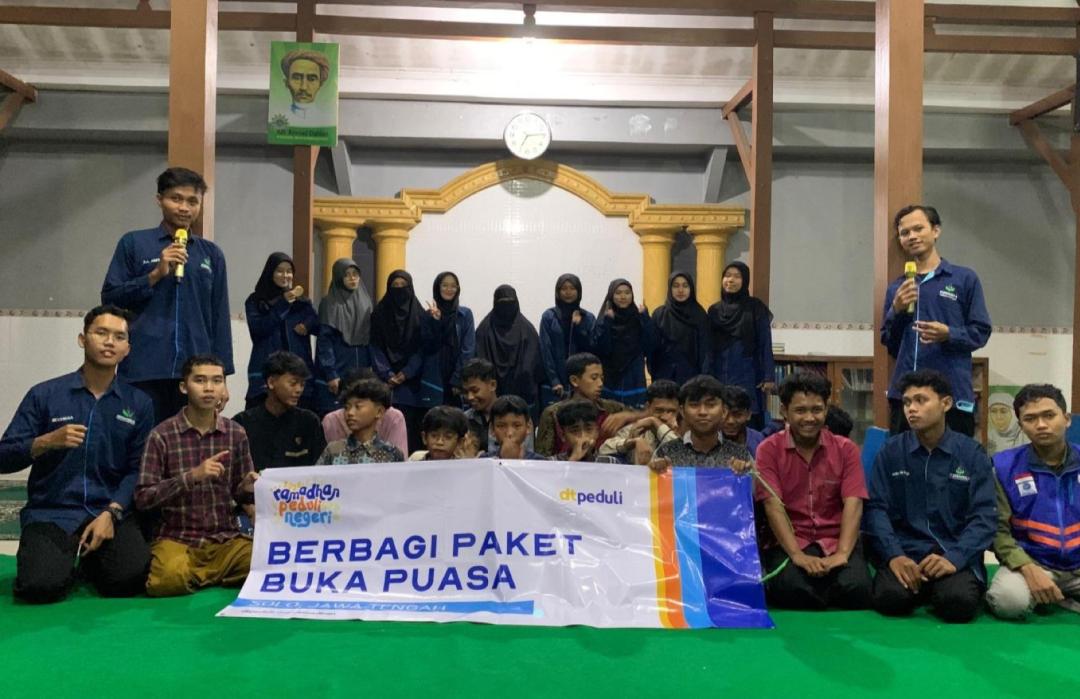 DT Peduli Solo Kolaborasi dengan Forum Mahasiswa Islam Karanganyar - Soloraya Gelar Khataman Al-Qur’an dan Buka Puasa Bersama Anak Yatim
