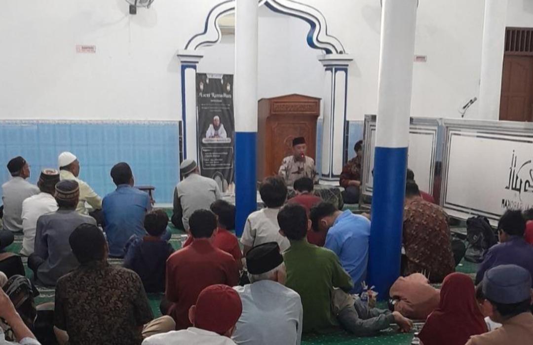 Ikhtiar Gapai Keberkahan di Penghujung Ramadhan, DT Peduli Solo dan SKI FKIP UNS Gelar Kajian dan Buka Bersama 