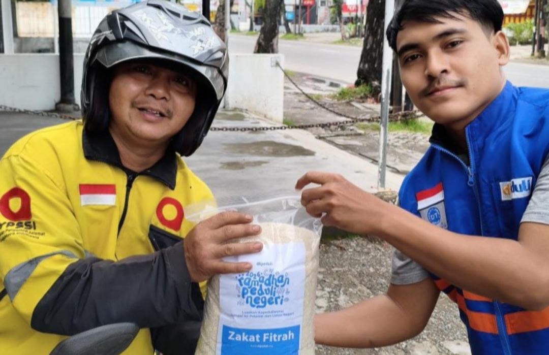 DT Peduli Sumbar Salurkan Ratusan Kilogram Beras Zakat Fitrah untuk Masyarakat yang Membutuhkan 
