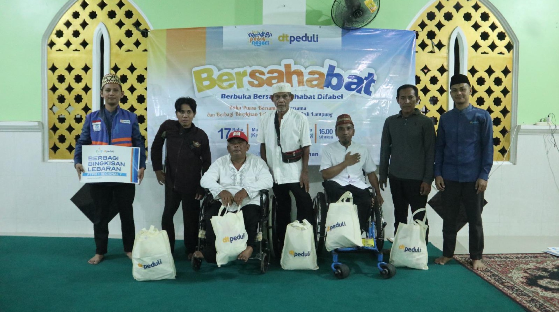 Berbagi Kebahagiaan dengan Komunitas Persatuan Penyandang Disabilitas (PPDI), DT Peduli Lampung Gelar Buka Puasa Bersama 