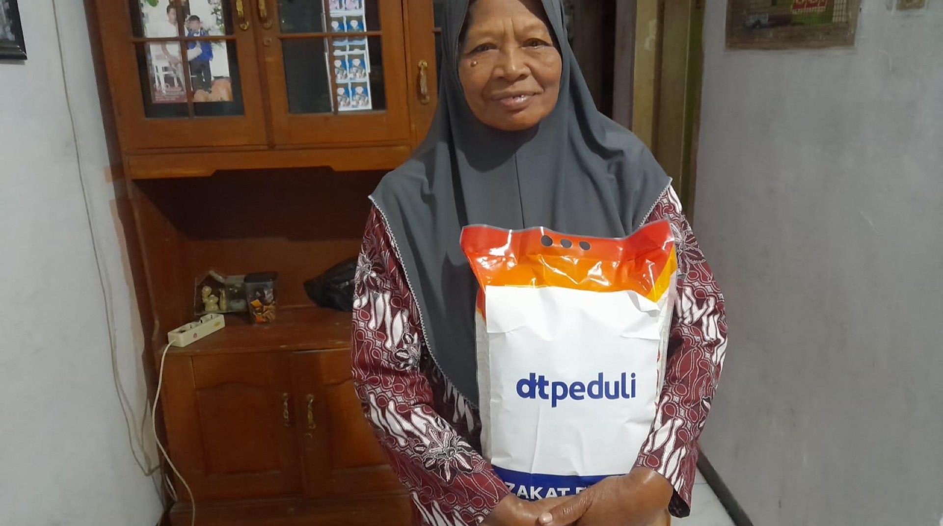 DT Peduli Malang Salurkan Zakat Fitrah untuk Masyarakat Prasejahtera di Kecamatan Poncokusumo