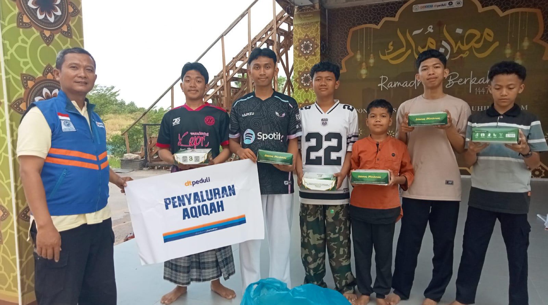 DT Peduli Kepri Salurkan Paket Nasi Kotak Aqiqah ke Berbagai Panti dan Pesantren 