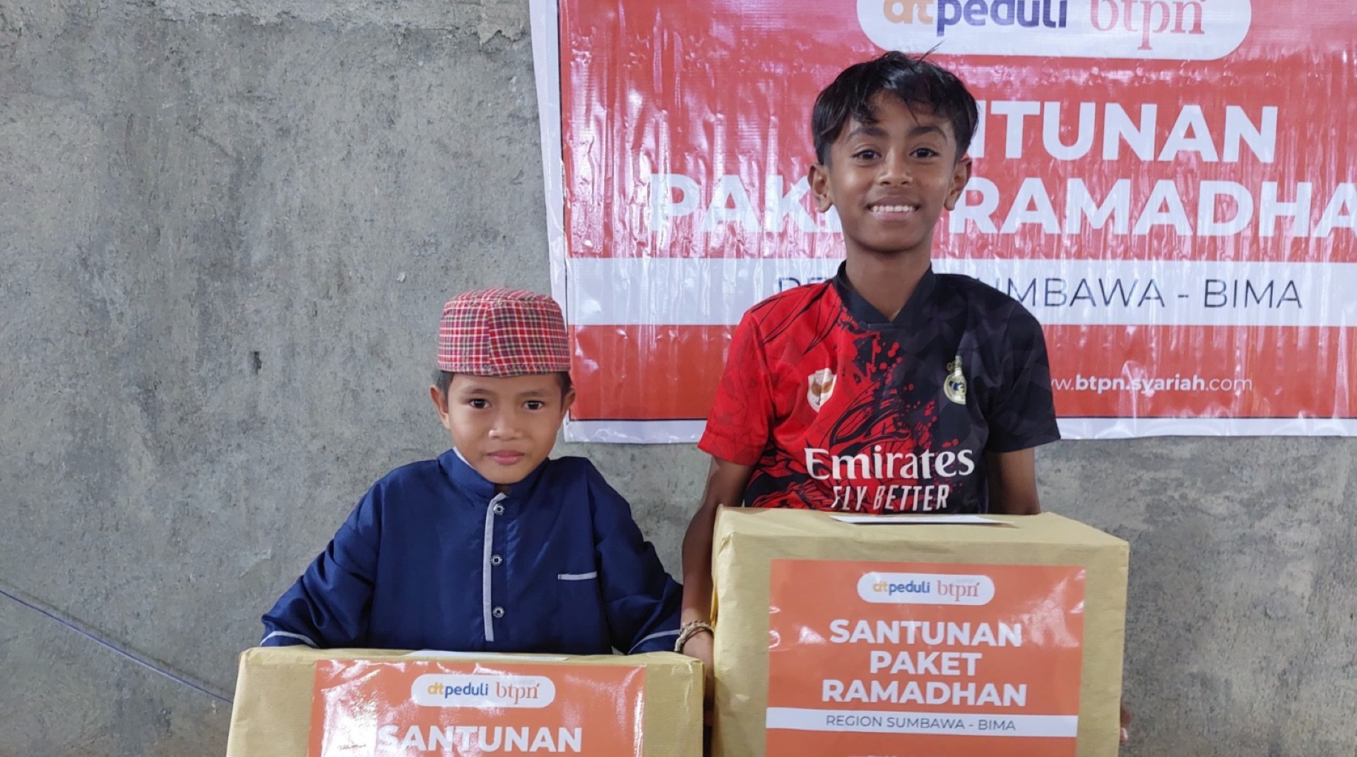 BTPN Syariah dan DT Peduli Salurkan 3.000 Paket Santunan di 74 Titik se-Indonesia 