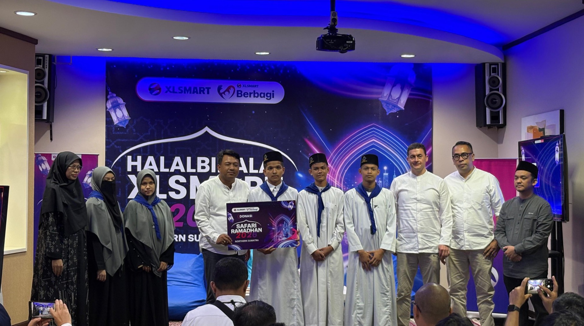 Safari Ramadhan 2026, XL Smart Hadirkan Kebahagiaan untuk Santri Penghafal Al-Qur’an
