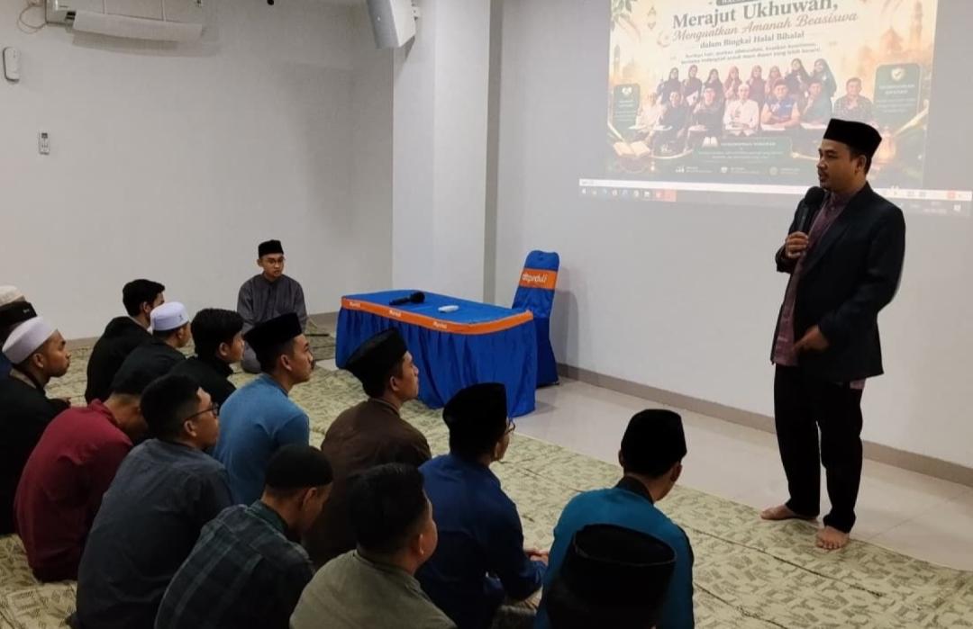 Perkuat Ukhuwah, DT Peduli Bandung Gelar Halalbihalal untuk Penerima Beasiswa 
