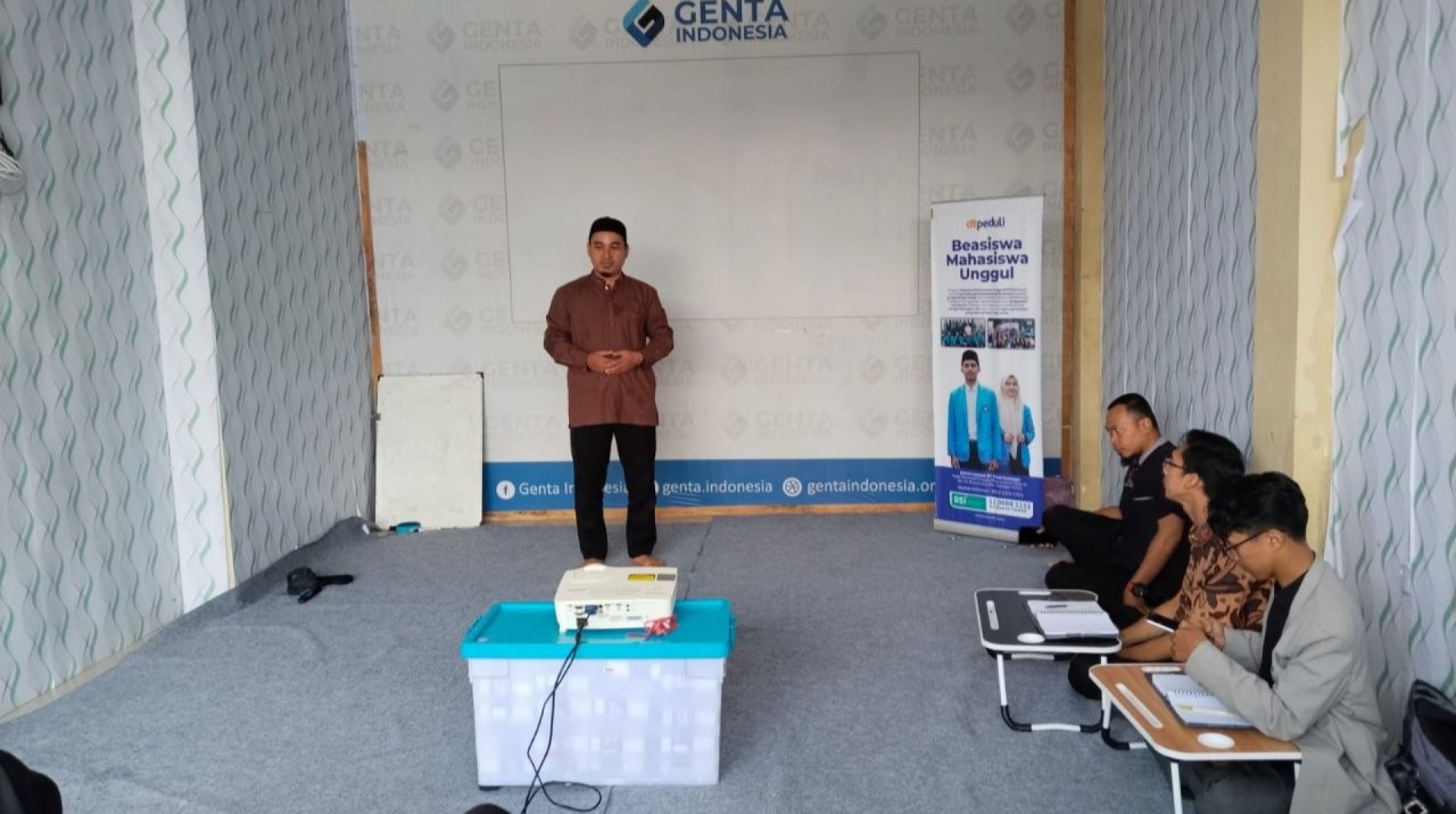 Mahasiswa Beasiswa DT Peduli Kuningan Ikut Pembinaan dengan Tema 7 Cinta Peningkatan Ruhiah