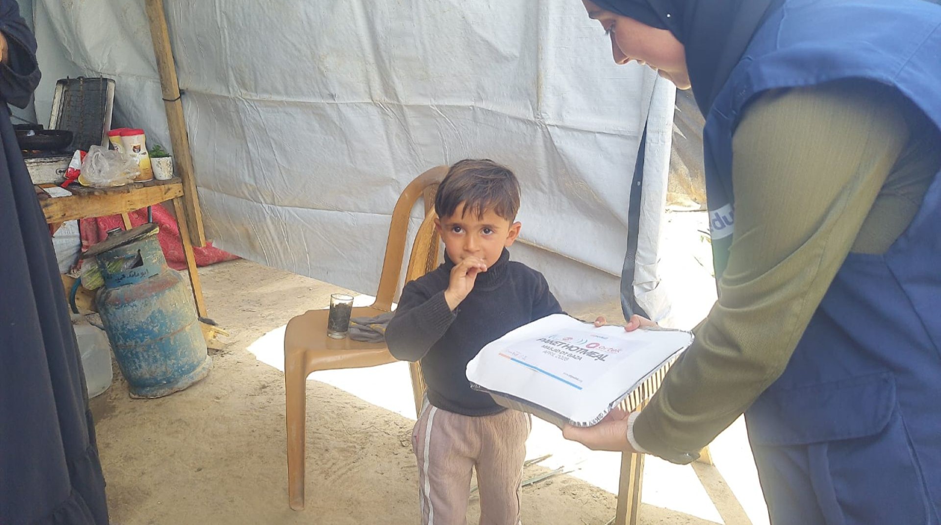 Hotmeal untuk Gaza, DT Peduli Salurkan Paket Nutrisi Ayam bagi 600 PM 