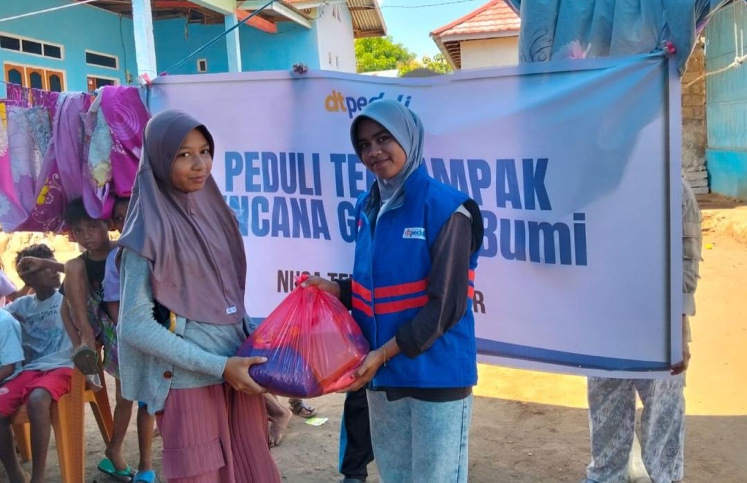 Gempa Beruntun Guncang Lembata dan Flores Timur, DT Peduli Salurkan Tenda dan Sembako untuk Penyintas 