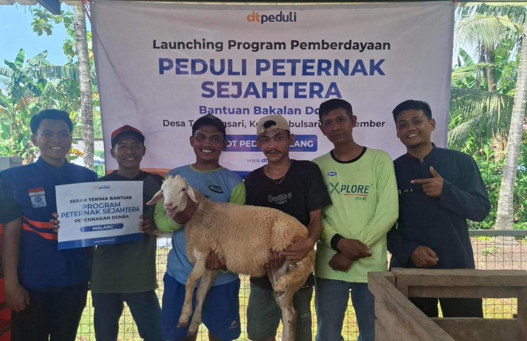 DT Peduli Malang Launching Program Pemberdayaan Peduli Peternak Sejahtera di Jember