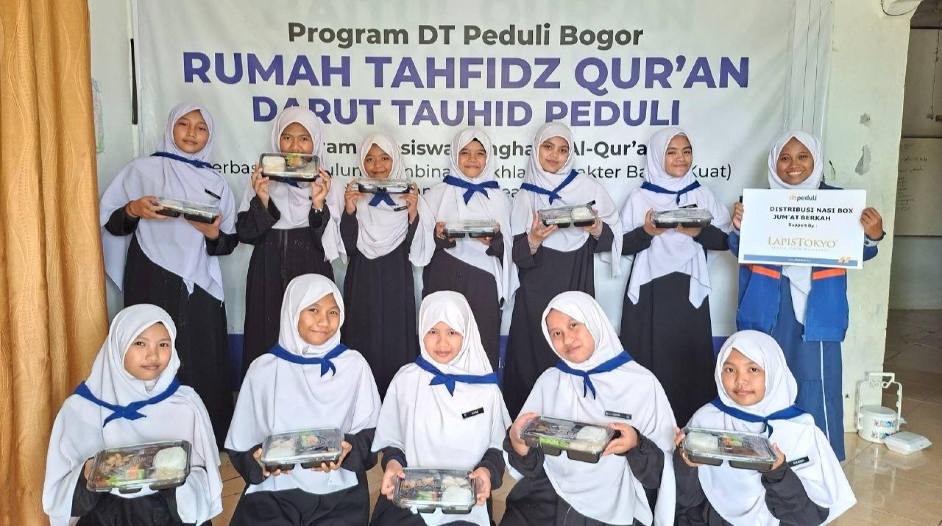 DT Peduli Bogor Salurkan Nasi Siap Santap untuk Santri Penghafal Al-Qur’an dalam Program Jumat Berkah 