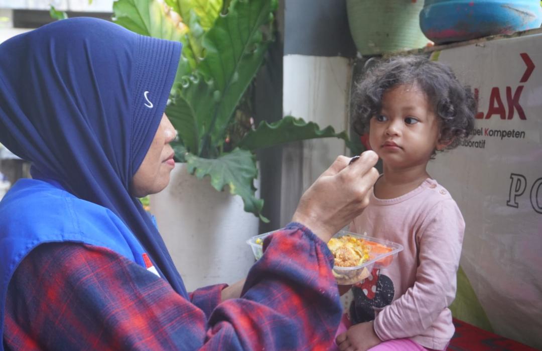 DT Peduli Sulsel dan Karyawan Hotel Four Points by Sheraton Makassar Laksanakan Program Grebek Stunting di Banta Bantaeng 