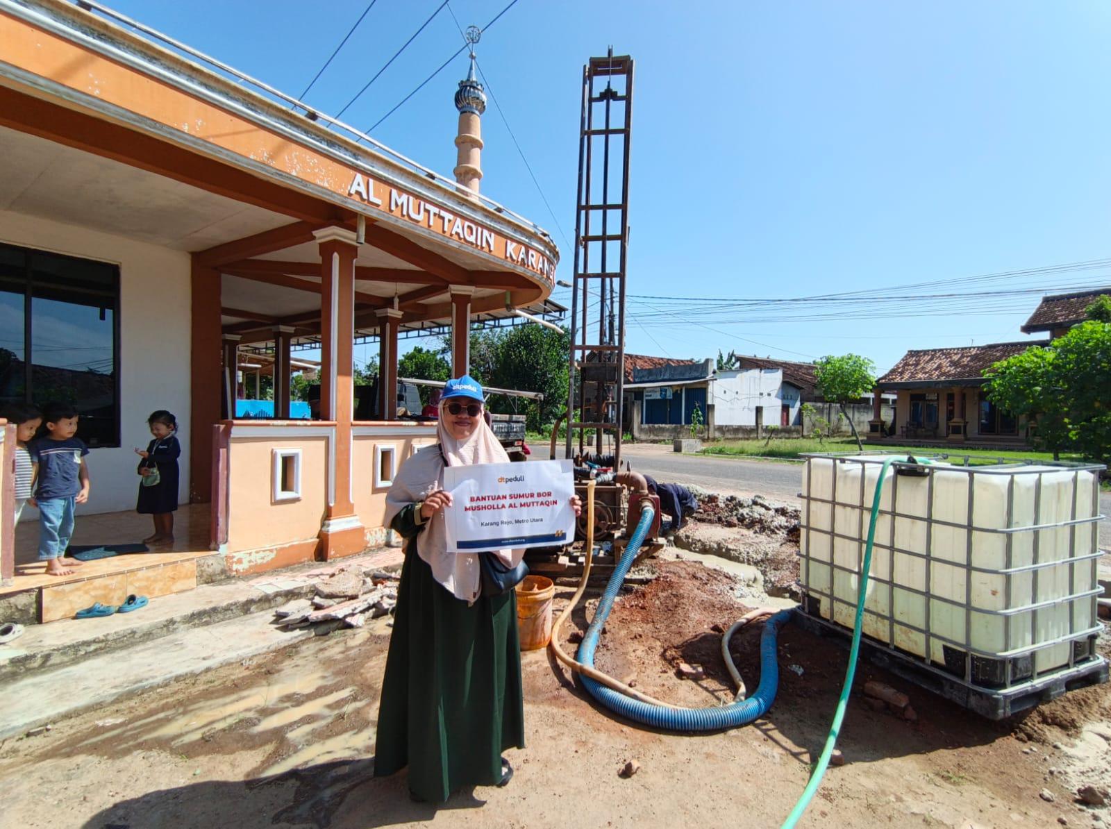 DT Peduli Metro Salurkan Program Sumur Bor di Musholla Al Muttaqin, Karang Rejo, Metro Utara