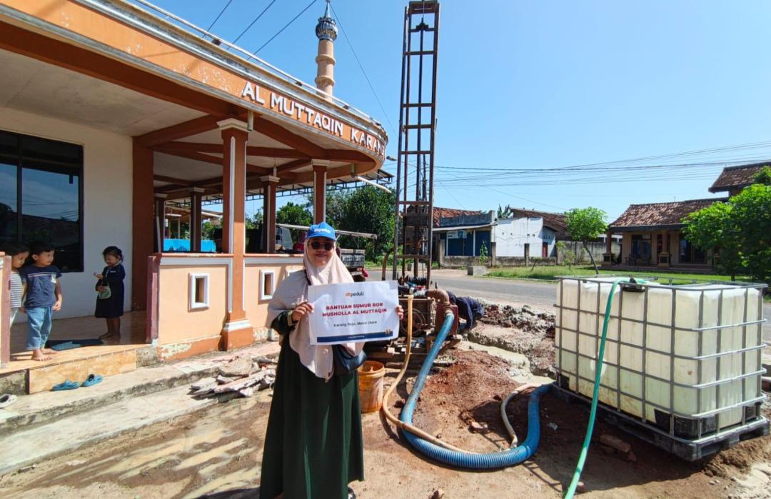 DT Peduli Metro Salurkan Program Sumur Bor di Musholla Al Muttaqin, Karang Rejo, Metro Utara