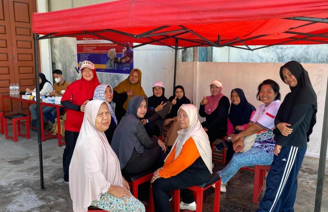 DT Peduli Riau dan Hisana Fried Chicken Gelar Cek Kesehatan Gratis untuk Masyarakat Pekanbaru 