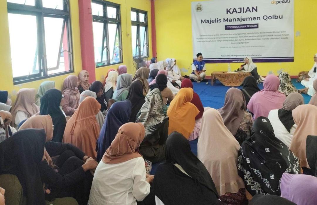 Sinergi Kebaikan, Warga Rusun Karangroto dan Kudu Padati Kajian MMQ DT Peduli Jateng 