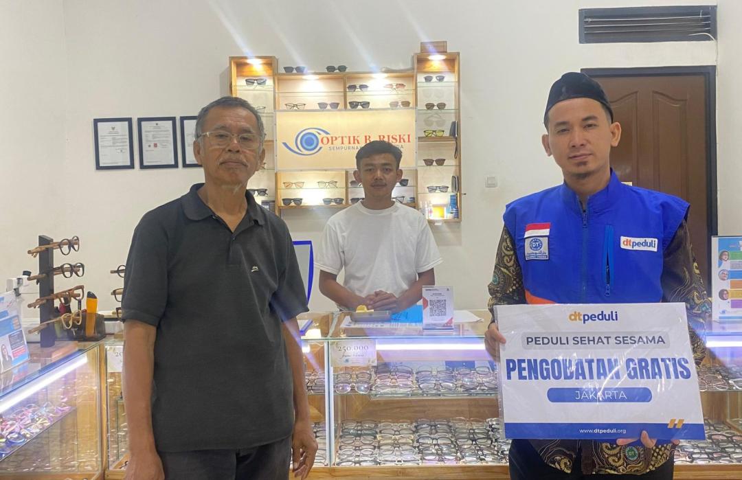 Peduli Sehat Sesama, DT Peduli Jakarta Gelar Pengobatan Gratis untuk Masyarakat Pondok Indah 