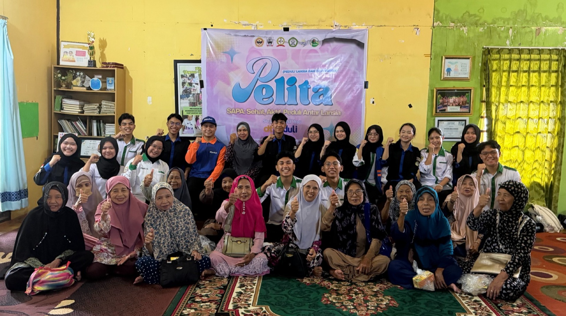 Sinergi Kebaikan, Mahasiswa Kedokteran ULM dan DT Peduli Kalsel Gelar Program Pelita di Yayasan Uma Kandung
