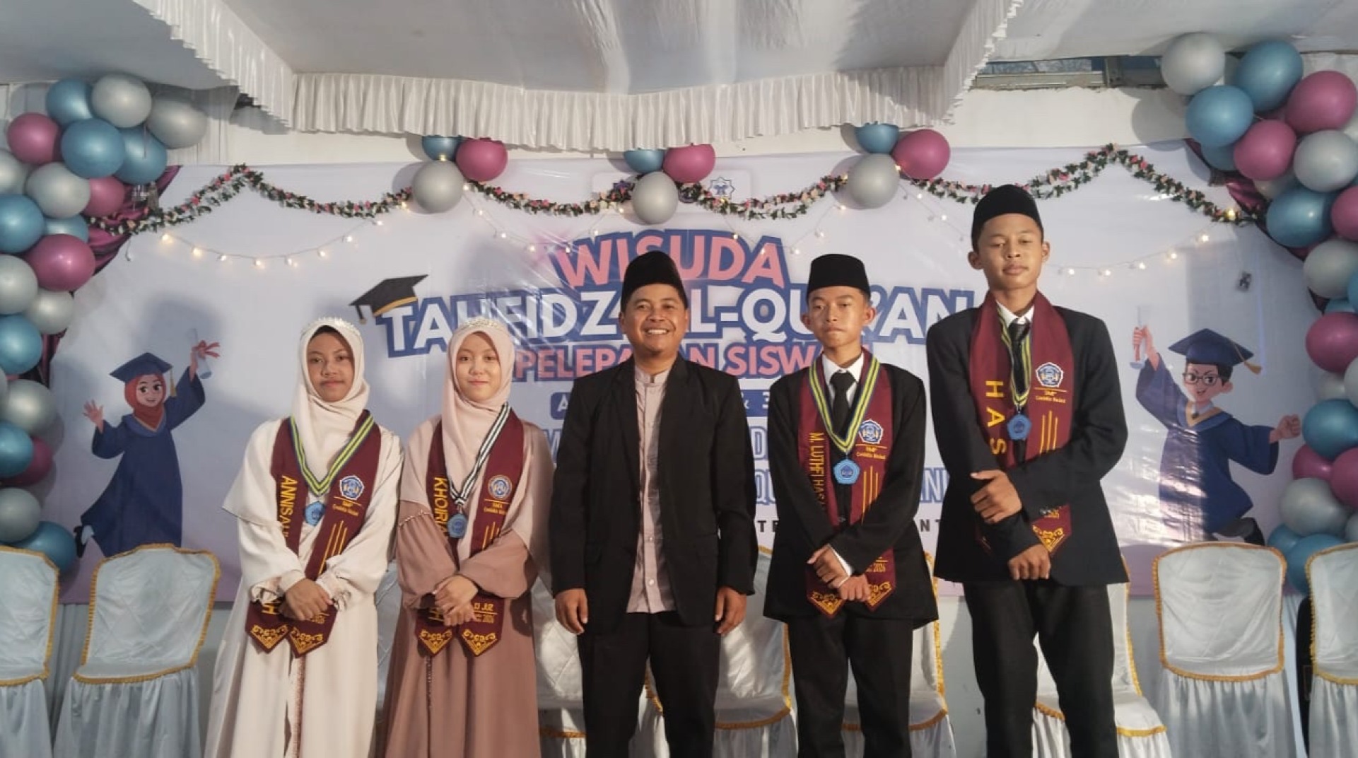 Membanggakan! Santri RTQ Binaan DT Peduli Metro Resmi Ikut Wisuda Tahfidz Qur’an
