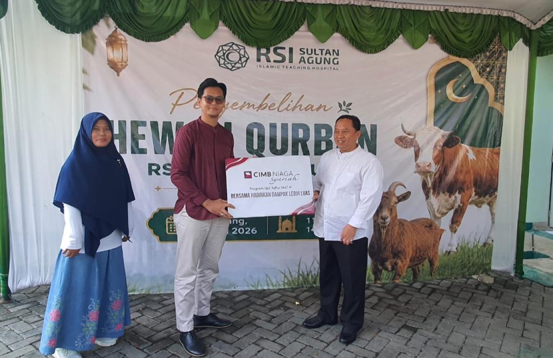 CIMB Niaga Syariah Semarang dan DT Peduli Jateng Salurkan Qurban untuk Masyarakat Sekitar RSI Sultan Agung 