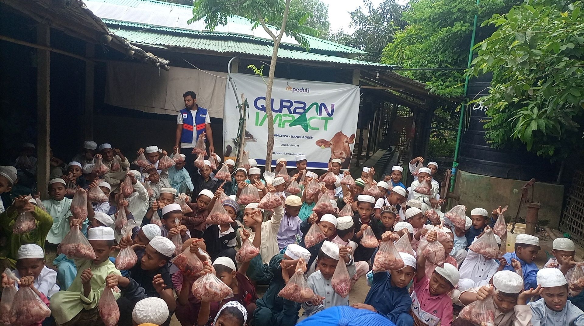 Saat Kebahagiaan Qurban Hadir di Kamp Pengungsian Cox’s Bazar